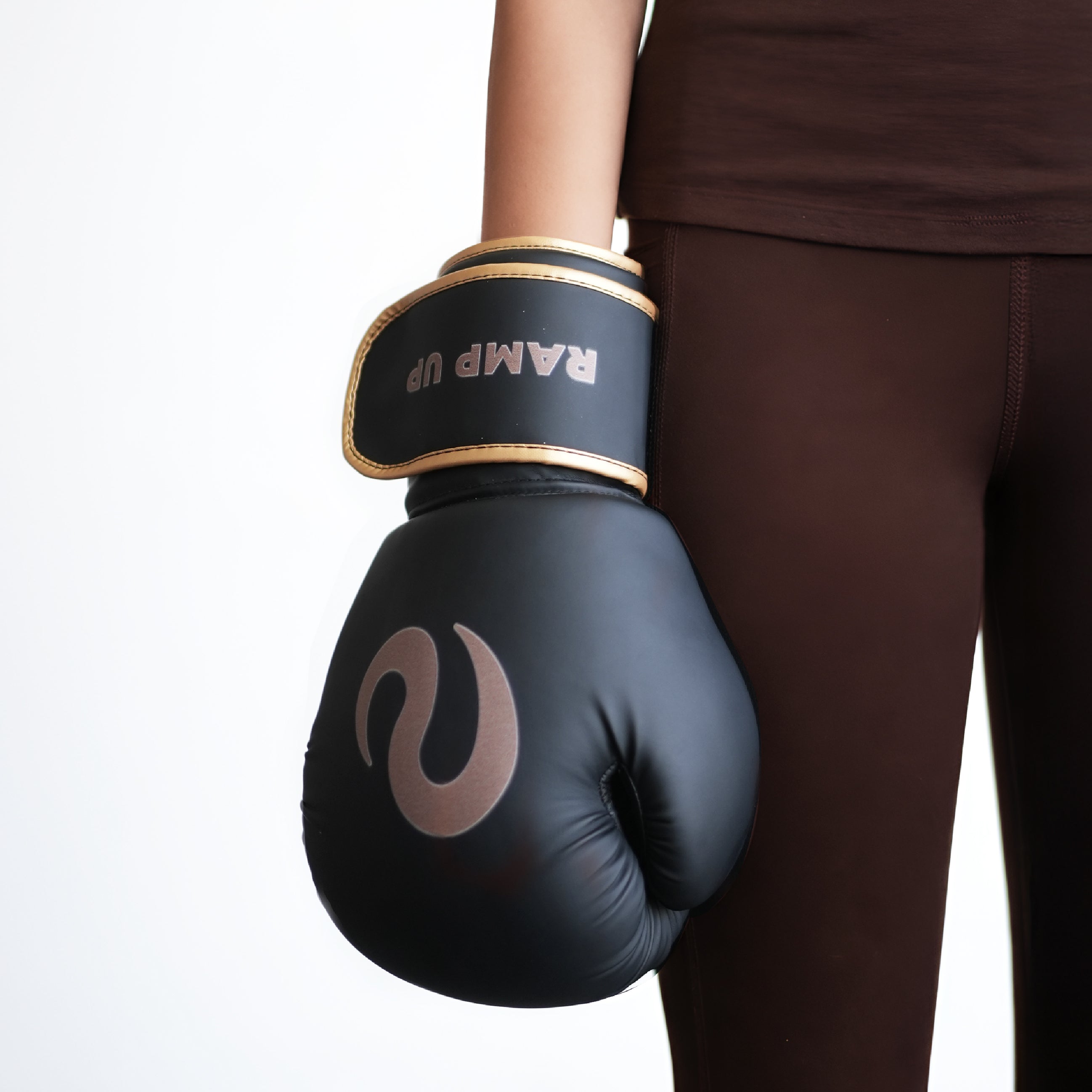 Websie_images_boxing_gloves_22.jpg